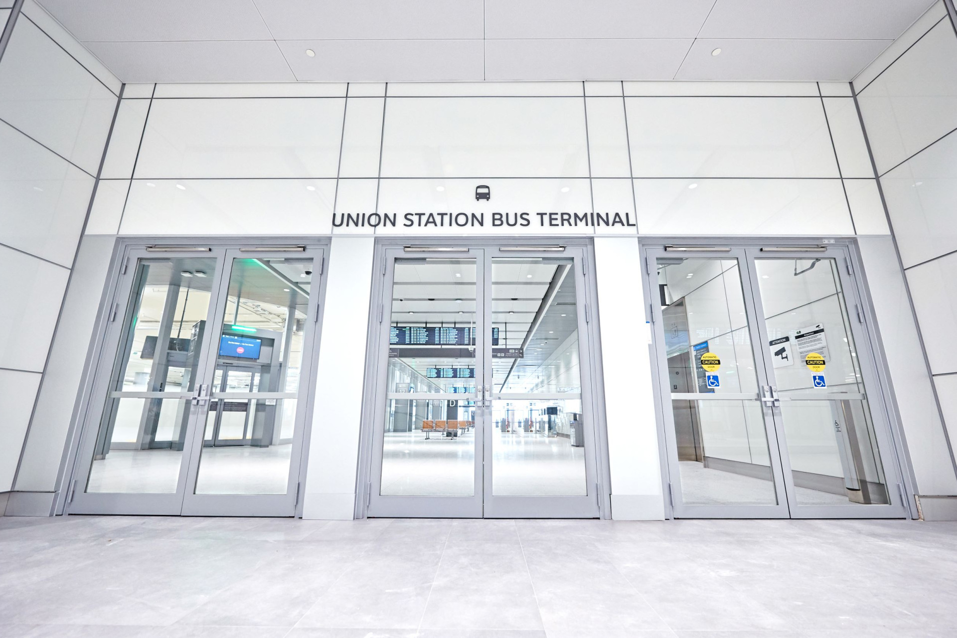 GoldRay 274EntranceFINAL 4 MP